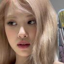 小茜